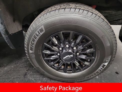 Used 2021 Chevrolet Silverado 2500 LTZ w/ LTZ Plus Package image 11