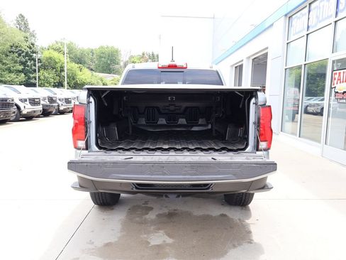 Used 2024 Chevrolet Colorado Z71 w/ Z71 Convenience Package 2 AWD/4WD image 28