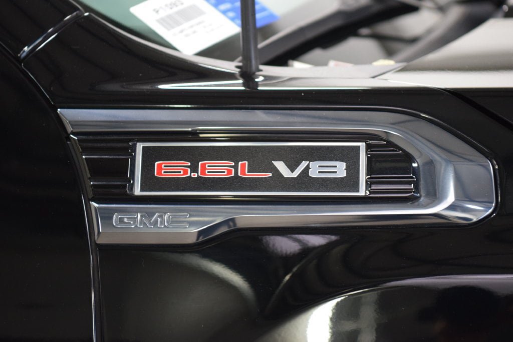 Used 2022 GMC Sierra 2500 AT4 w/ AT4 Premium Plus Package AWD/4WD image 17