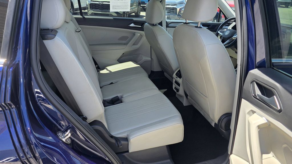 Used 2024 Volkswagen Tiguan SE FWD image 7