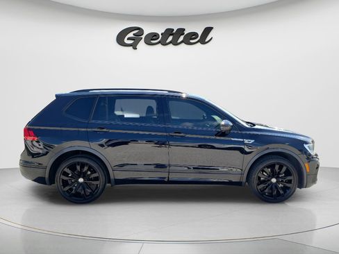 Used 2021 Volkswagen Tiguan SE R-Line FWD image 3
