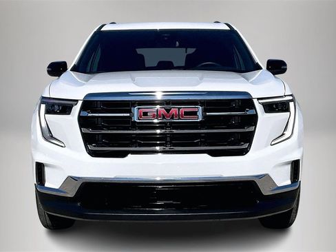 Certified 2025 GMC Acadia Elevation image 3