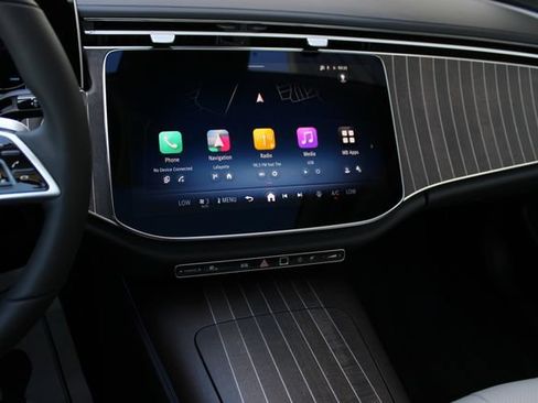 New 2026 Mercedes-Benz E 450 4MATIC Sedan image 15