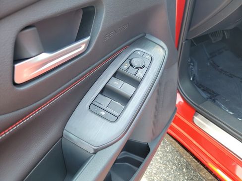 New 2026 Nissan Sentra SR FWD image 15