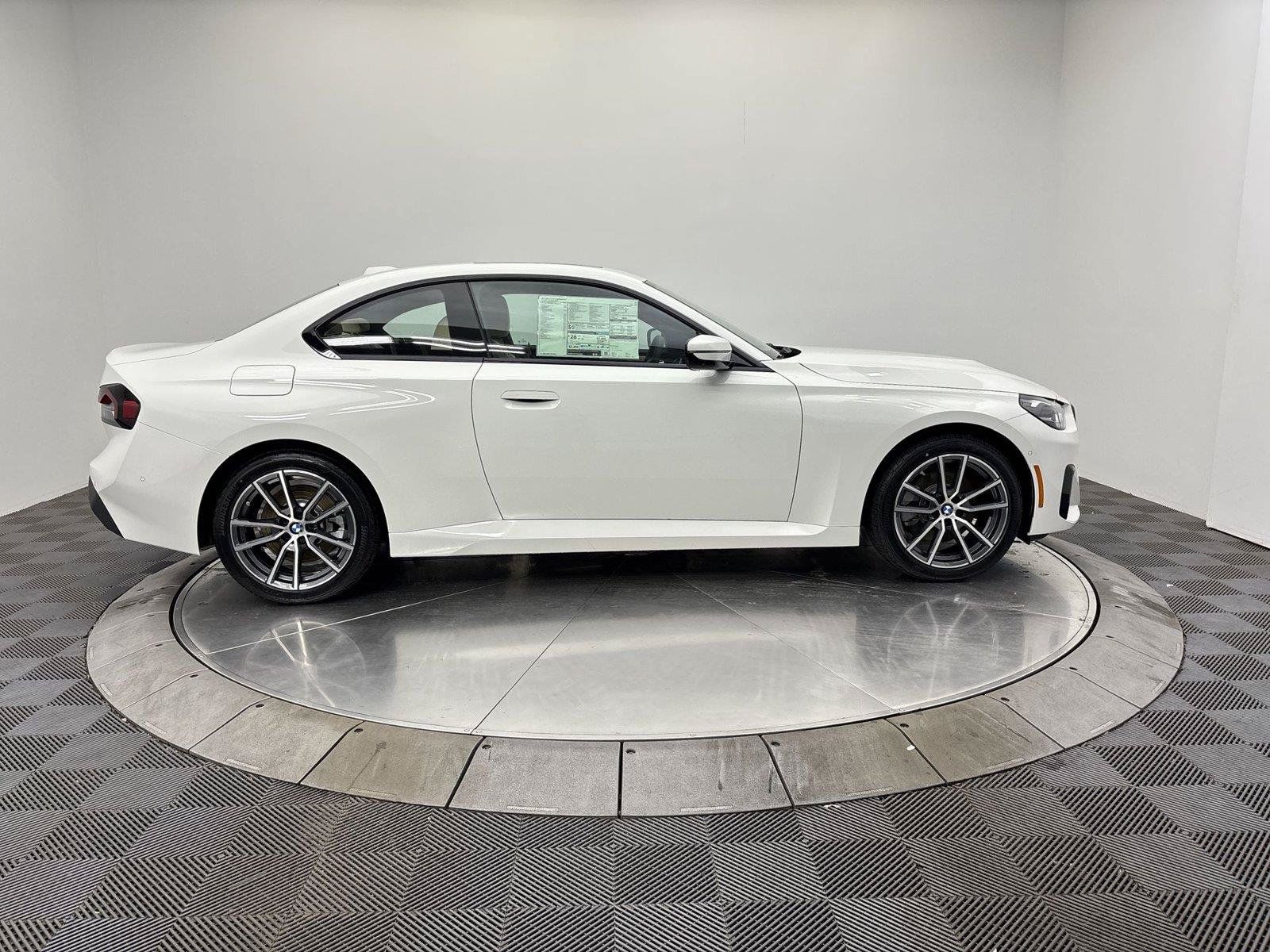 New 2026 BMW 230i xDrive Coupe w/ Convenience Package AWD/4WD image 17