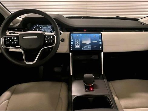 Certified 2025 Land Rover Discovery Sport S AWD/4WD image 18