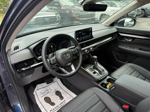 Used 2026 Honda CR-V EX-L image 3