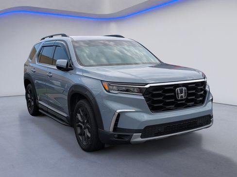 Used 2024 Honda Pilot Elite image 5