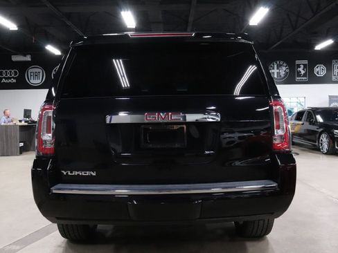Used 2019 GMC Yukon Denali w/ Denali Ultimate Package image 4