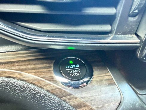 Used 2020 Ford Explorer Limited RWD image 39