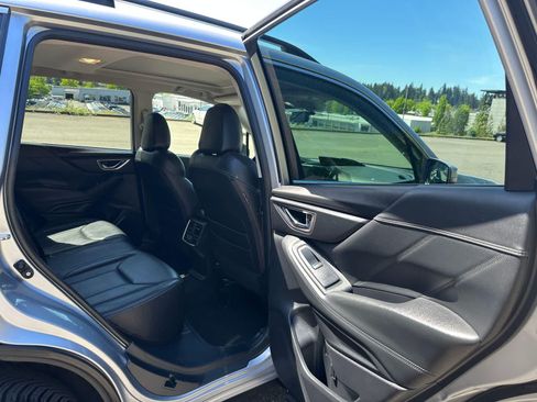 Used 2020 Subaru Forester Limited AWD/4WD image 13