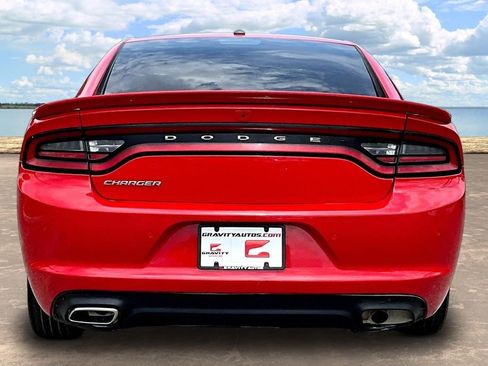 Used 2022 Dodge Charger GT RWD image 5