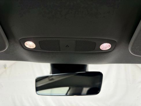 Used 2022 Tesla Model 3 Base image 35