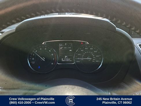 Used 2018 Subaru Forester 2.5i Touring AWD/4WD image 4