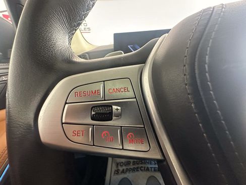 Used 2023 BMW X7 xDrive40i AWD/4WD image 35