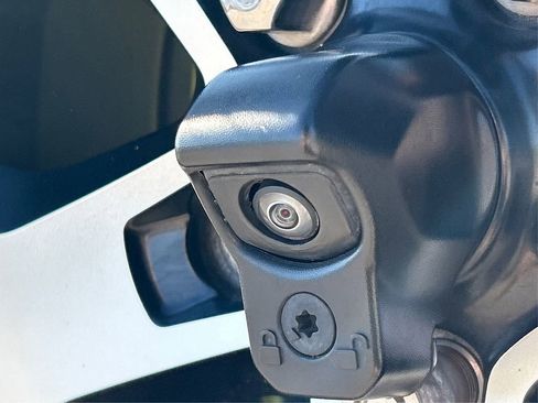 Certified 2023 Jeep Wrangler Unlimited Rubicon w/ Cold Weather Group image 16