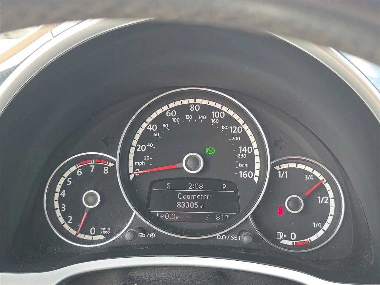 Used 2013 Volkswagen Beetle 2.0T FWD image 18