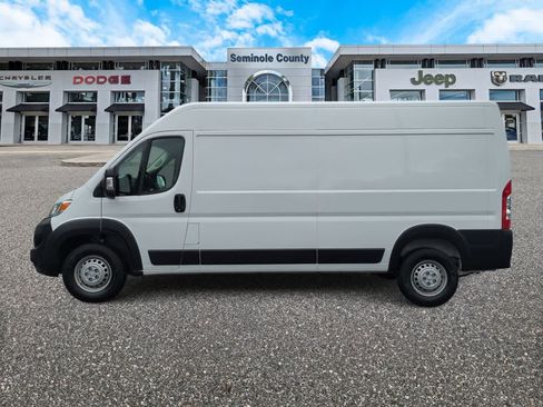 Used 2025 RAM ProMaster 2500 w/ Convenience Group FWD image 5