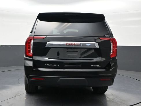 Used 2023 GMC Yukon SLE w/ Gmc Pro Safety Plus Package image 4