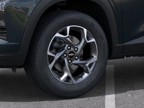 New 2026 Chevrolet Trax LT image 9