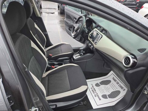 Used 2021 Nissan Versa SV FWD image 17