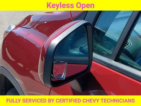 Used 2022 Chevrolet Trax LT w/ Driver Confidence Package AWD/4WD image 22