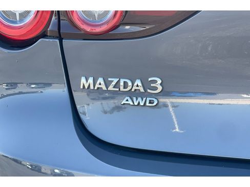 Used 2023 MAZDA MAZDA3 s AWD/4WD image 18