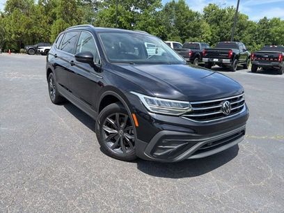 Used 2022 Volkswagen Tiguan SE
