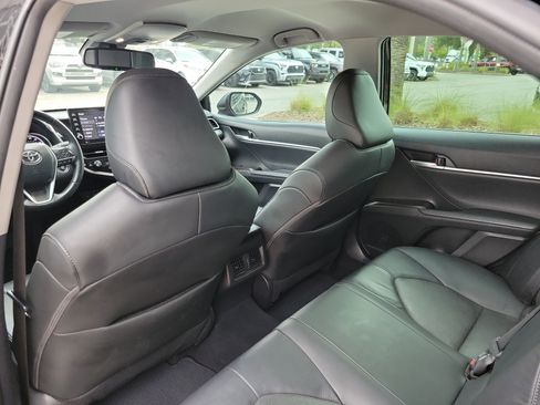 Used 2024 Toyota Camry XLE FWD image 27