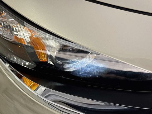 Used 2024 MAZDA MAZDA3 s FWD image 35