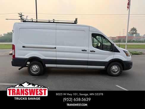 Used 2025 Ford Transit 250 148 Medium Roof Extended AWD image 6