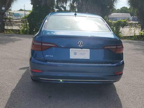 Used 2019 Volkswagen Jetta SE FWD image 6