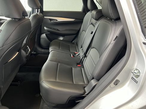 Used 2021 INFINITI QX50 Luxe AWD/4WD image 9