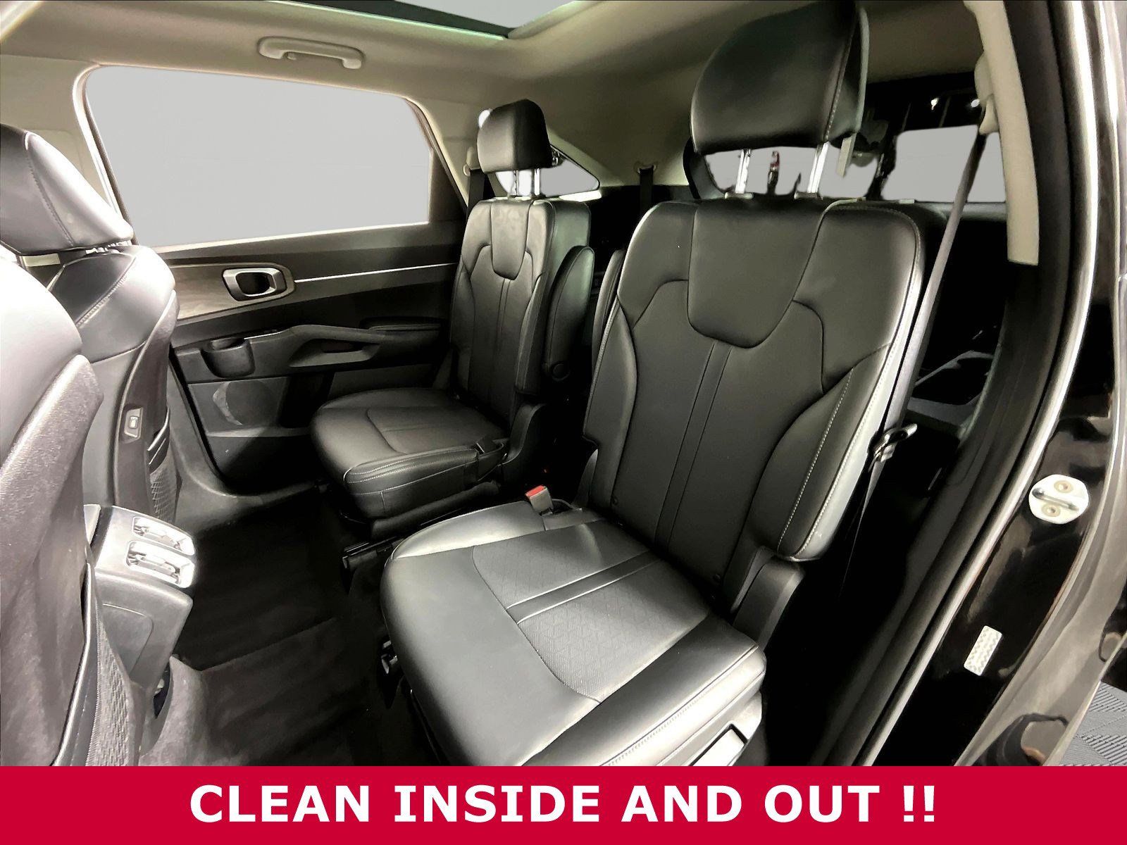 Used 2021 Kia Sorento EX w/ Panoramic Sunroof Package FWD image 21