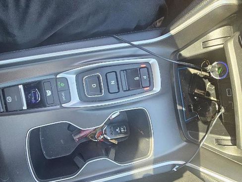 Used 2022 Honda Accord EX-L image 10