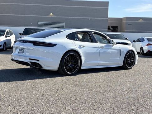 Used 2018 Porsche Panamera 4S image 26