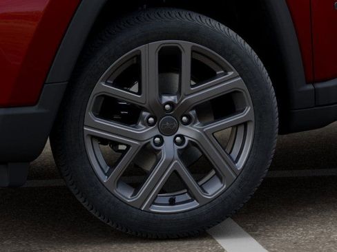 New 2026 Jeep Compass Limited image 8