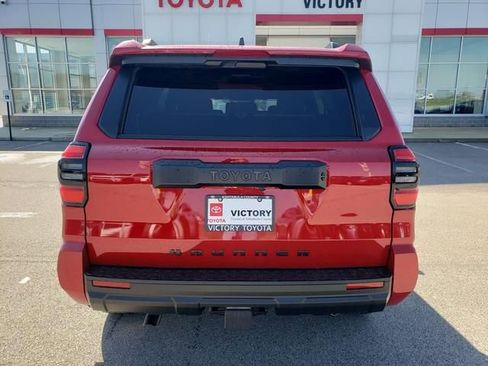 New 2026 Toyota 4Runner SR5 AWD/4WD image 6