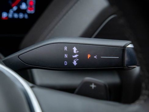 Used 2025 GMC Yukon Denali image 21