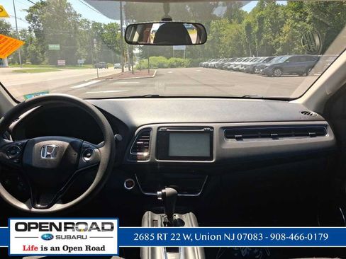 Used 2016 Honda HR-V EX image 16