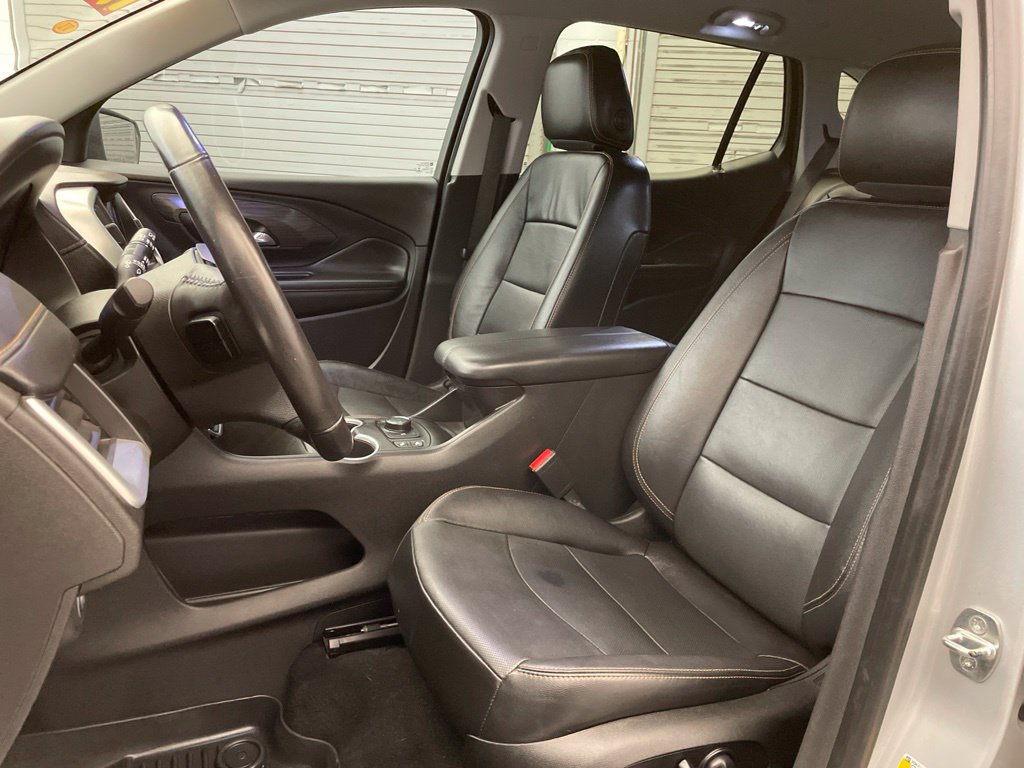Used 2019 GMC Terrain SLT w/ Preferred Package FWD image 14