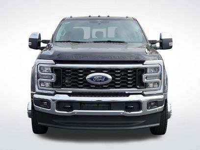 New 2026 Ford F450 Lariat w/ Lariat Ultimate Package