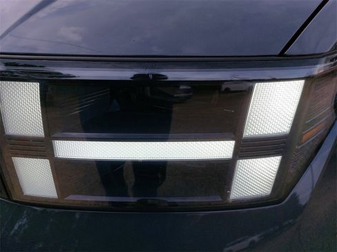 Used 2025 Hyundai Santa Fe SEL image 31