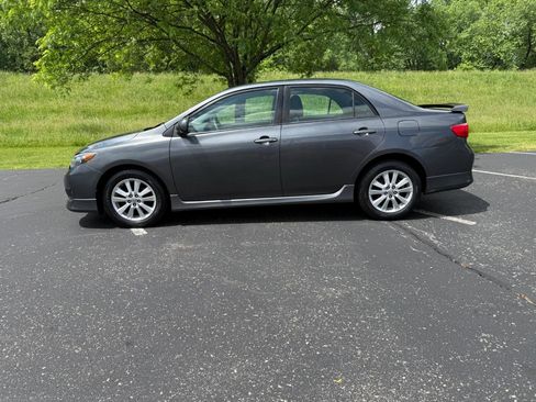 Used 2010 Toyota Corolla S FWD image 15