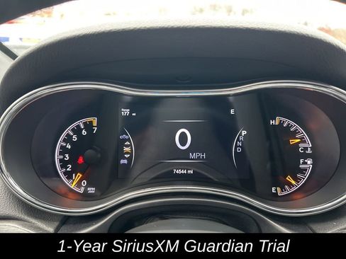 Used 2018 Jeep Grand Cherokee Limited image 23