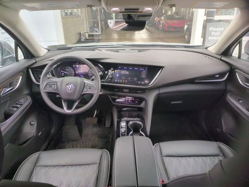 Used 2023 Buick Envision Avenir AWD/4WD image 5
