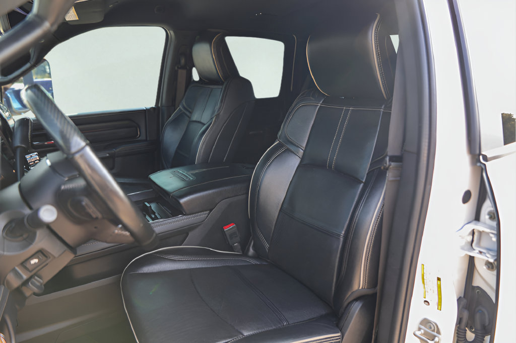 Used 2022 RAM 2500 Limited AWD/4WD image 10