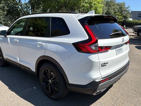 Used 2026 Honda CR-V Sport Touring image 7