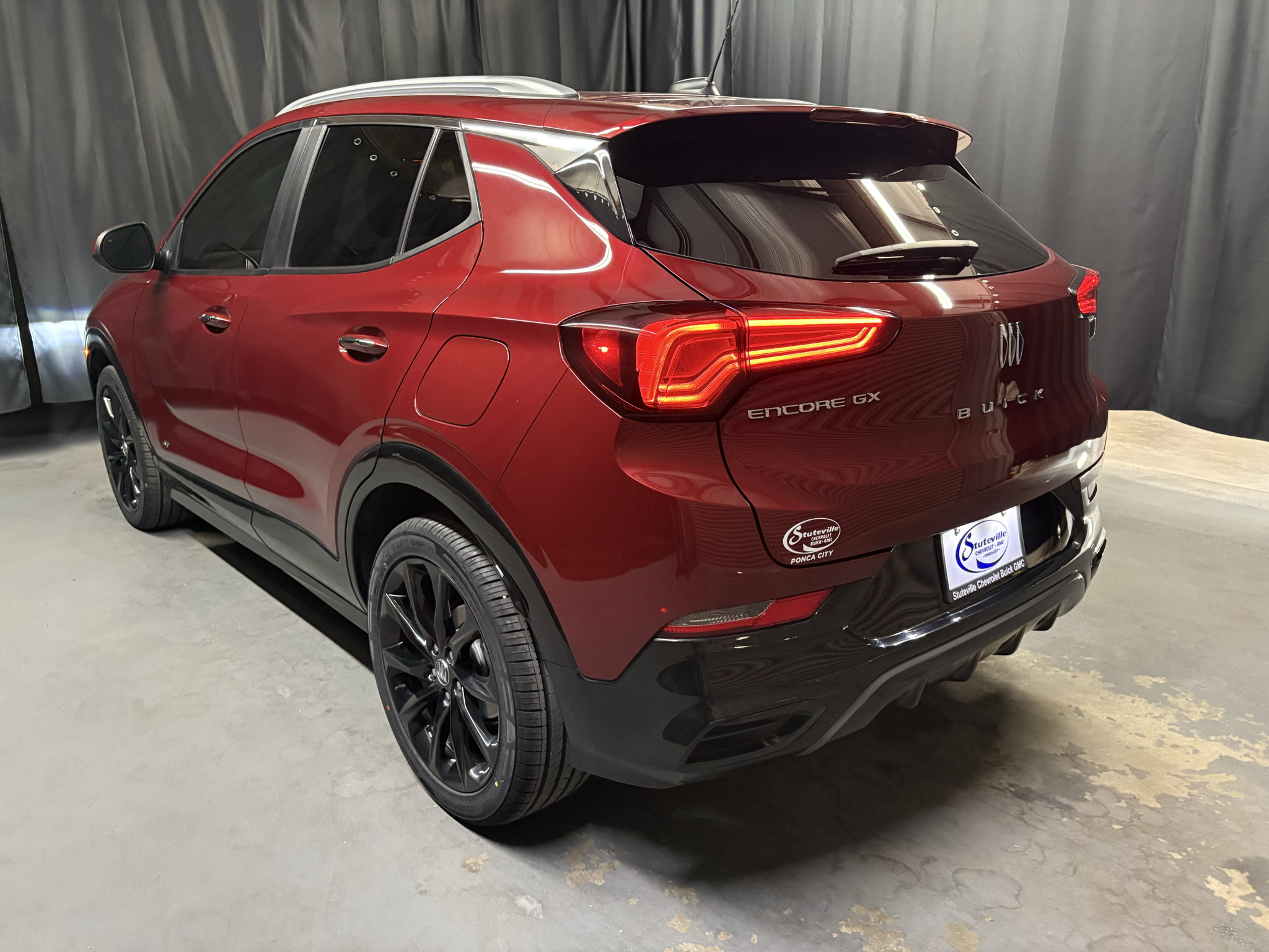 Used 2025 Buick Encore GX Sport Touring w/ Experience Buick Package FWD image 7