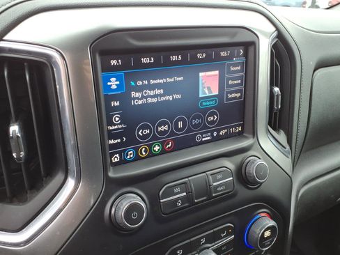 Used 2023 Chevrolet Silverado 2500 LTZ w/ Gooseneck/5TH Wheel Package image 13